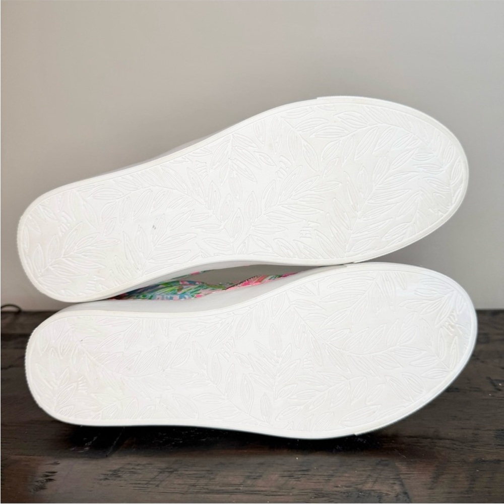 Lilly Pulitzer Julie Slip On Canvas Sneaker Size 8.5 Pop Up Lilly of the Jungle - Picture 8 of 11